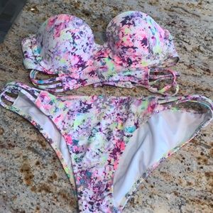 Victoria’s Secret Colorful Bikini